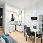 Flat In Embajadores Fou